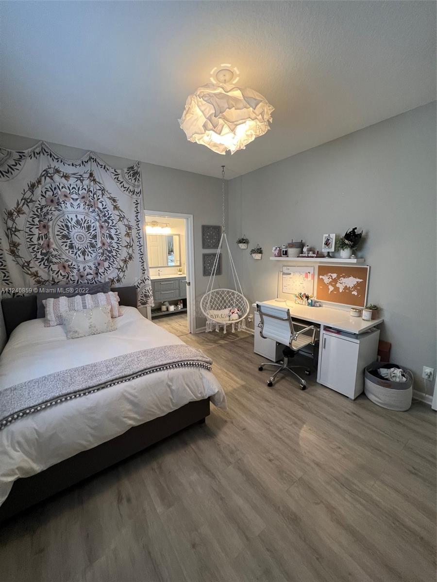 SECTOR 7-PARCEL N-1 - Residential