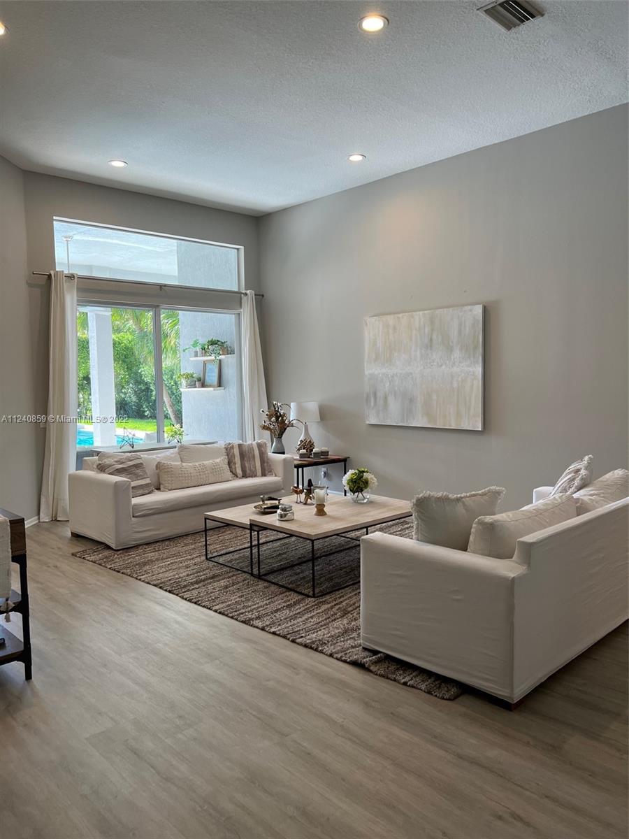 SECTOR 7-PARCEL N-1 - Residential