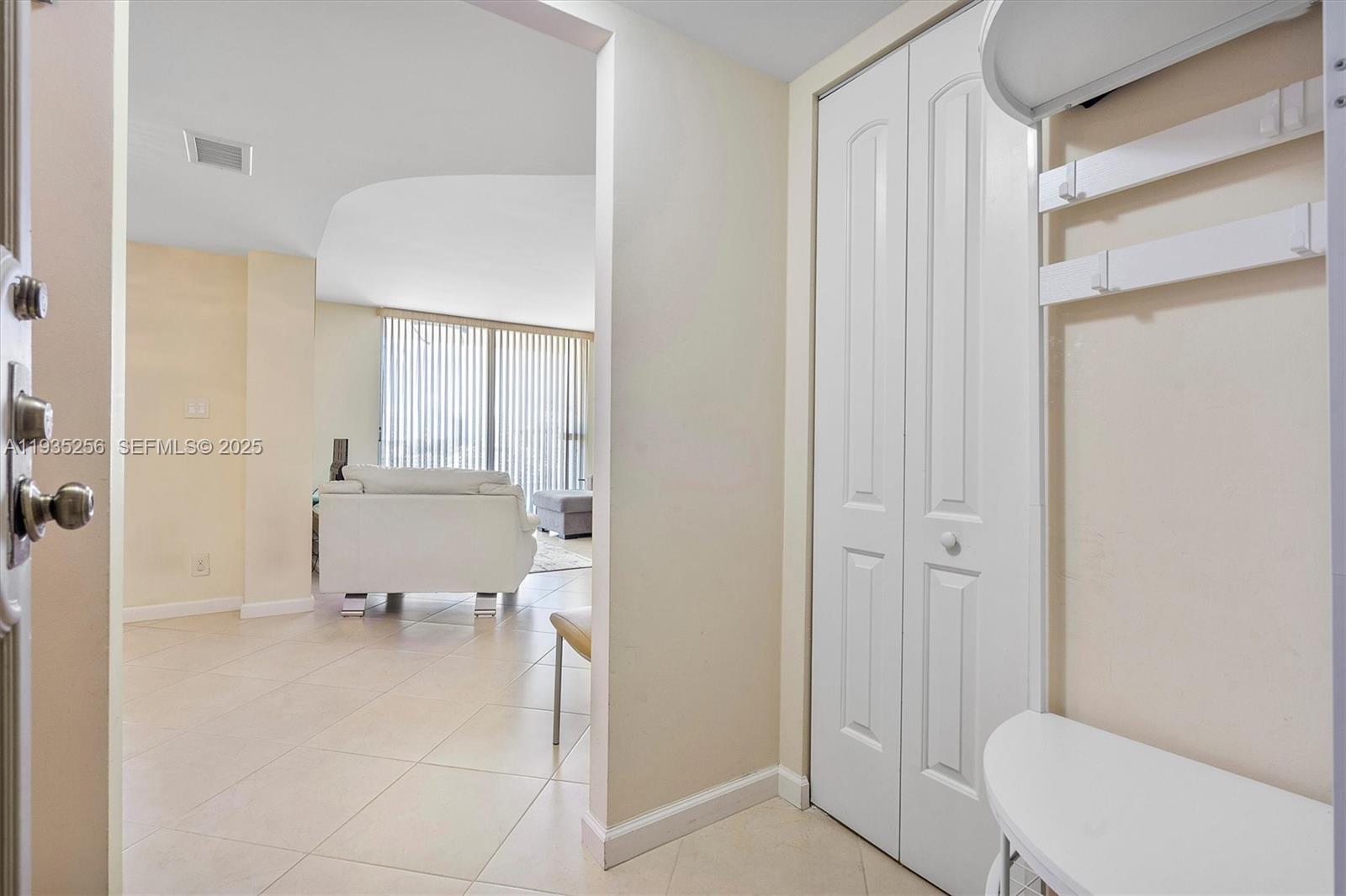 Large renovated 1-bed, 1,5 bath unit with a den, large walk in closet. Eat-in kitchen.
Water view from every room. Gated Community  overlooking Intercostal .Unit Featuring a 
modern kitchen with new appliances. Newer Ac unit and Water Heater. Amenities include 
heated pool, sauna, clubhouse an gym , billiard room. Ideally located in the heart of Hallandale beach
short distance to the beach, Gulfstream Aventura mall , fine dining. 
Currently rented with a great tenant.