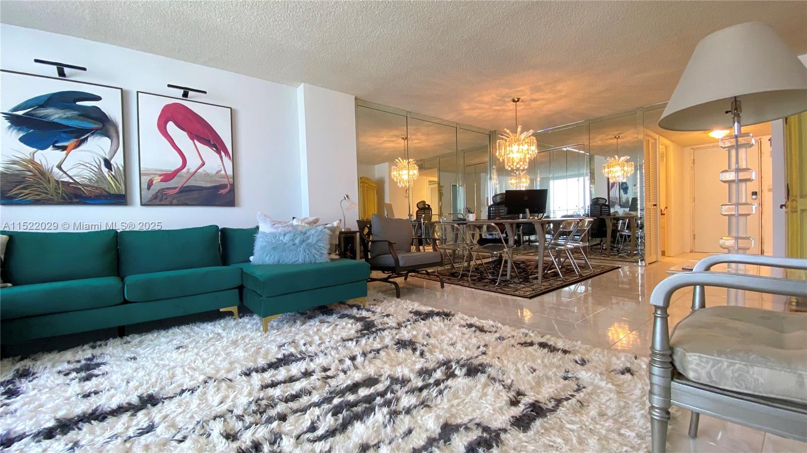 LA MER ESTATES SOUTH COND - Residential