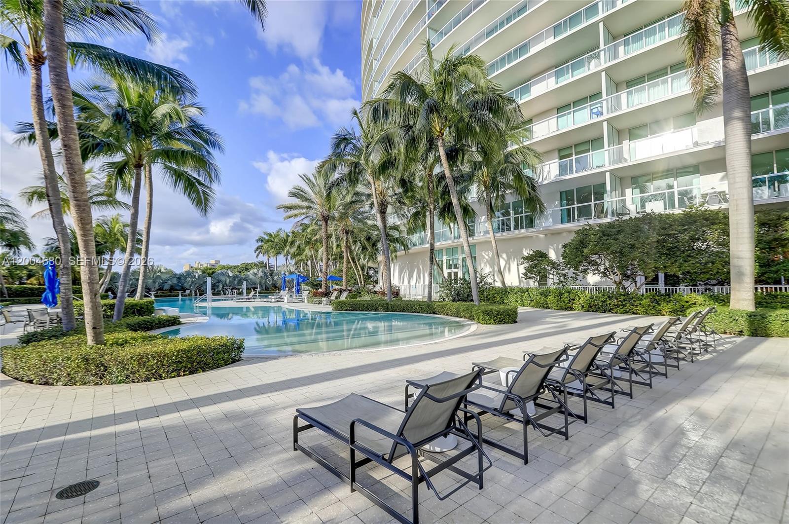 PLAZA AT OCEANSIDE (THE) - Residential