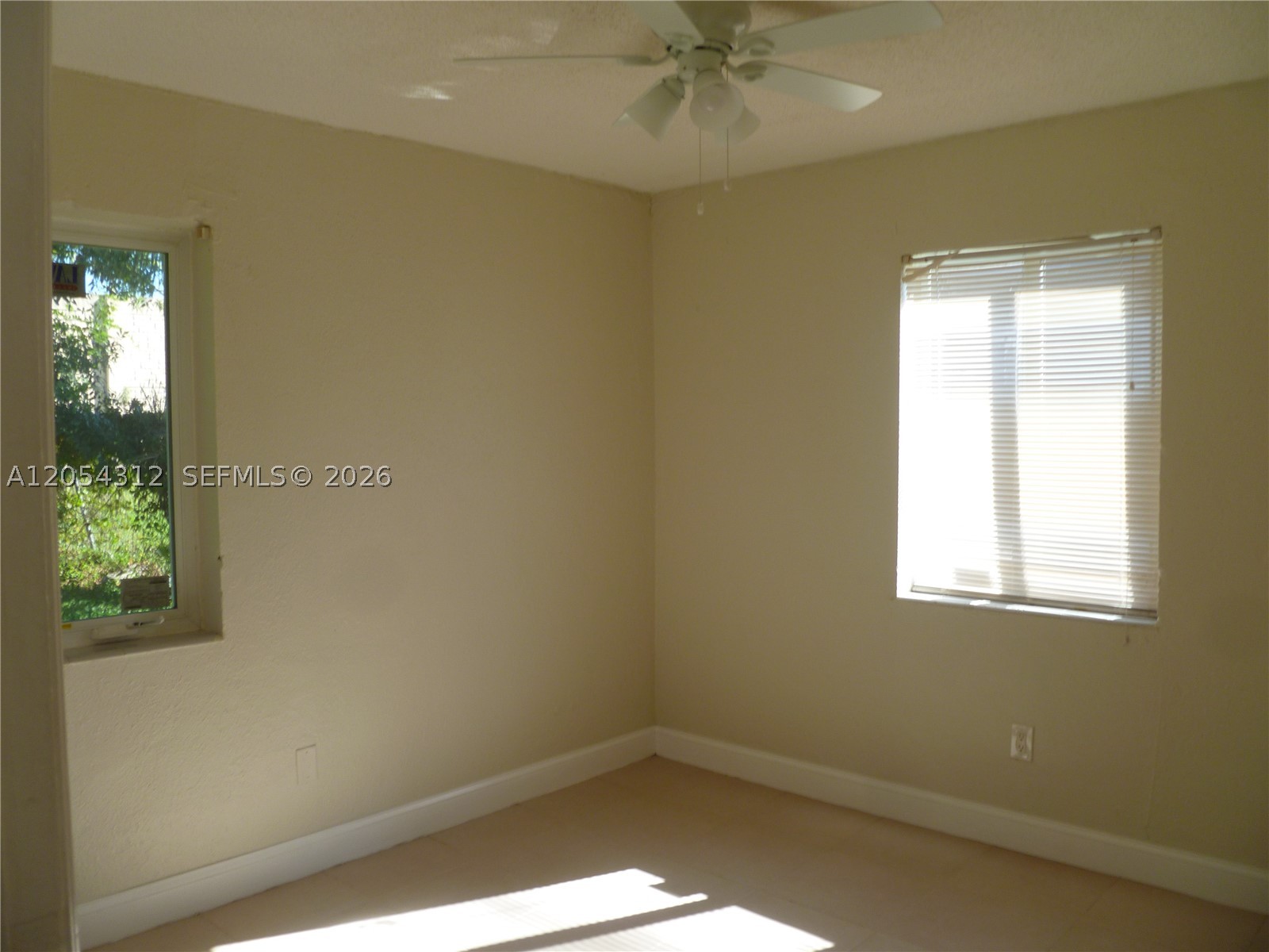 RIVER GARDENS - Residential Lease