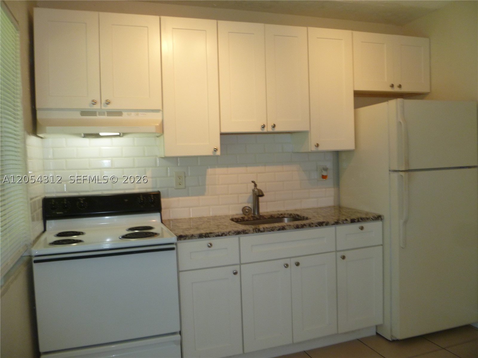 RIVER GARDENS - Residential Lease