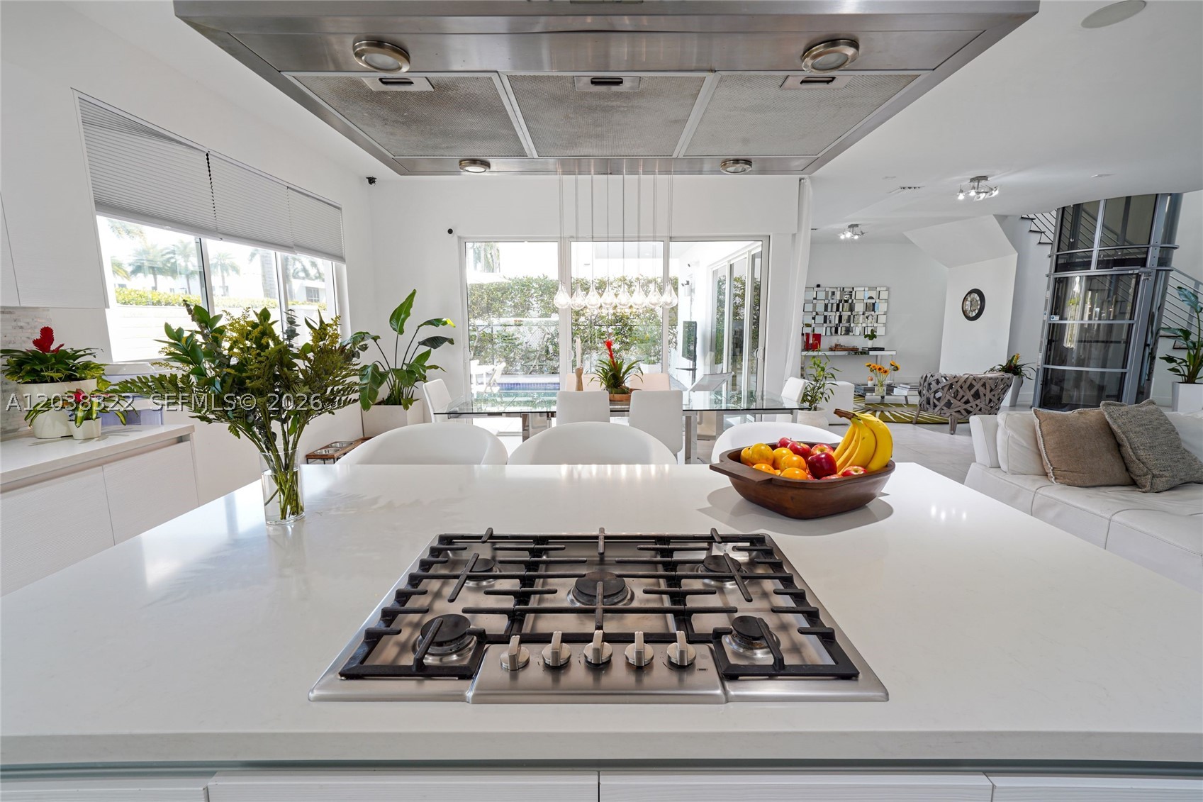 DORAL COMMONS RESIDENTIAL - Residential Lease