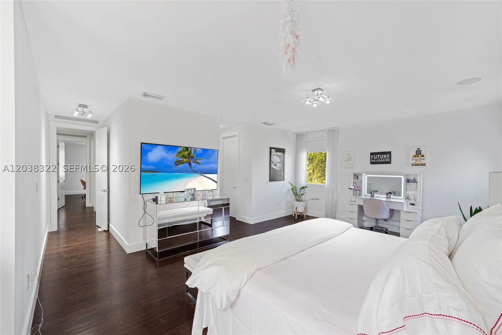 DORAL COMMONS RESIDENTIAL - Residential Lease