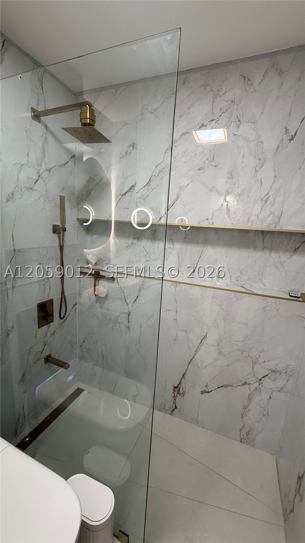 7636 ABBOTT AVENUE CONDO - Residential