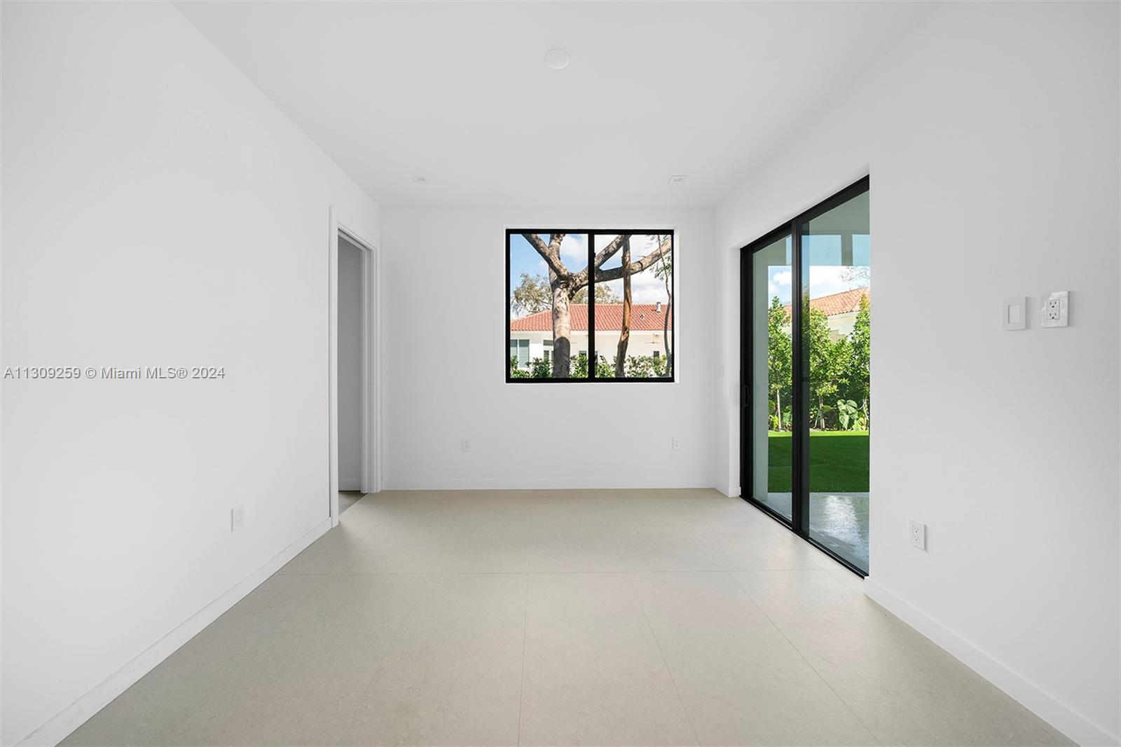 NORTH KENDALL - Residential