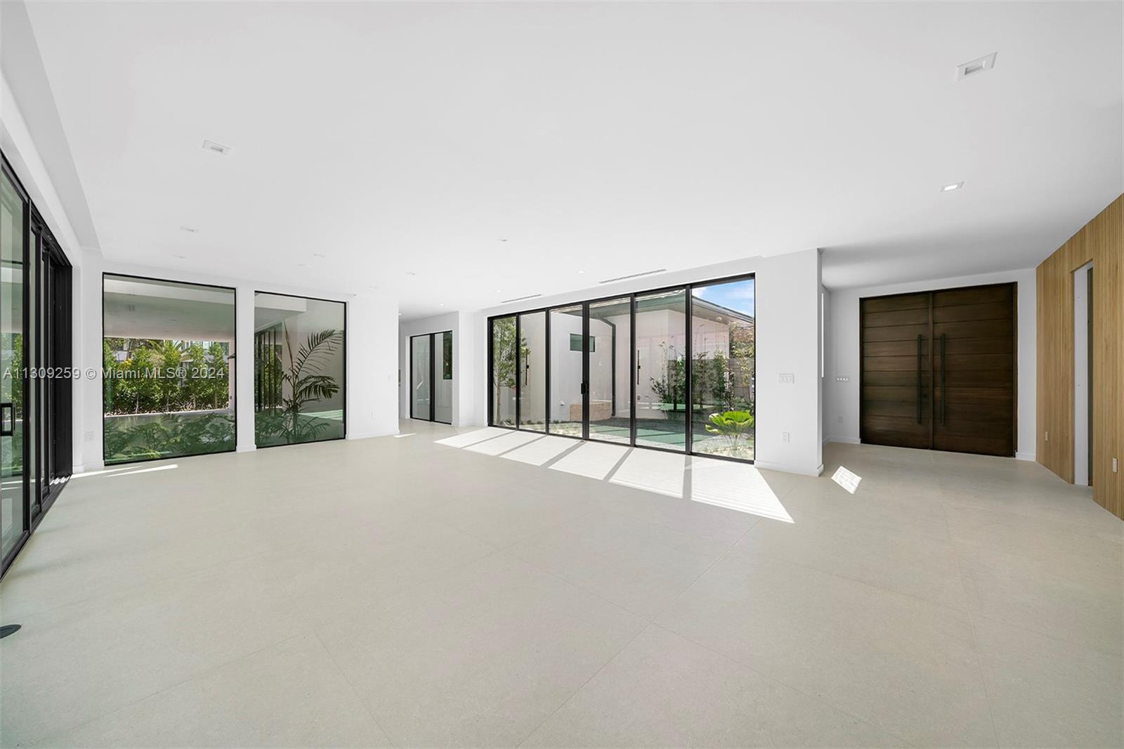 NORTH KENDALL - Residential