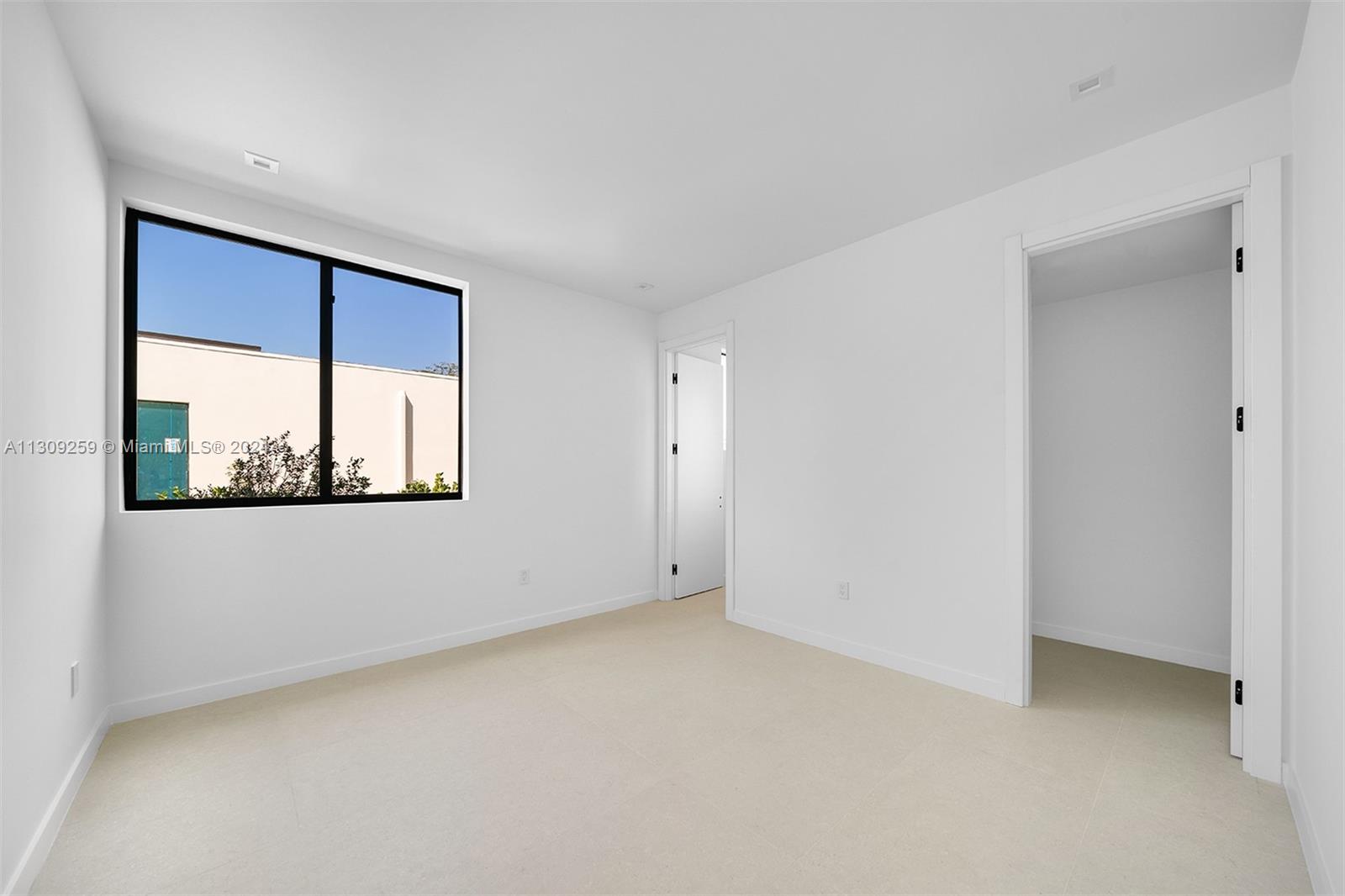 NORTH KENDALL - Residential