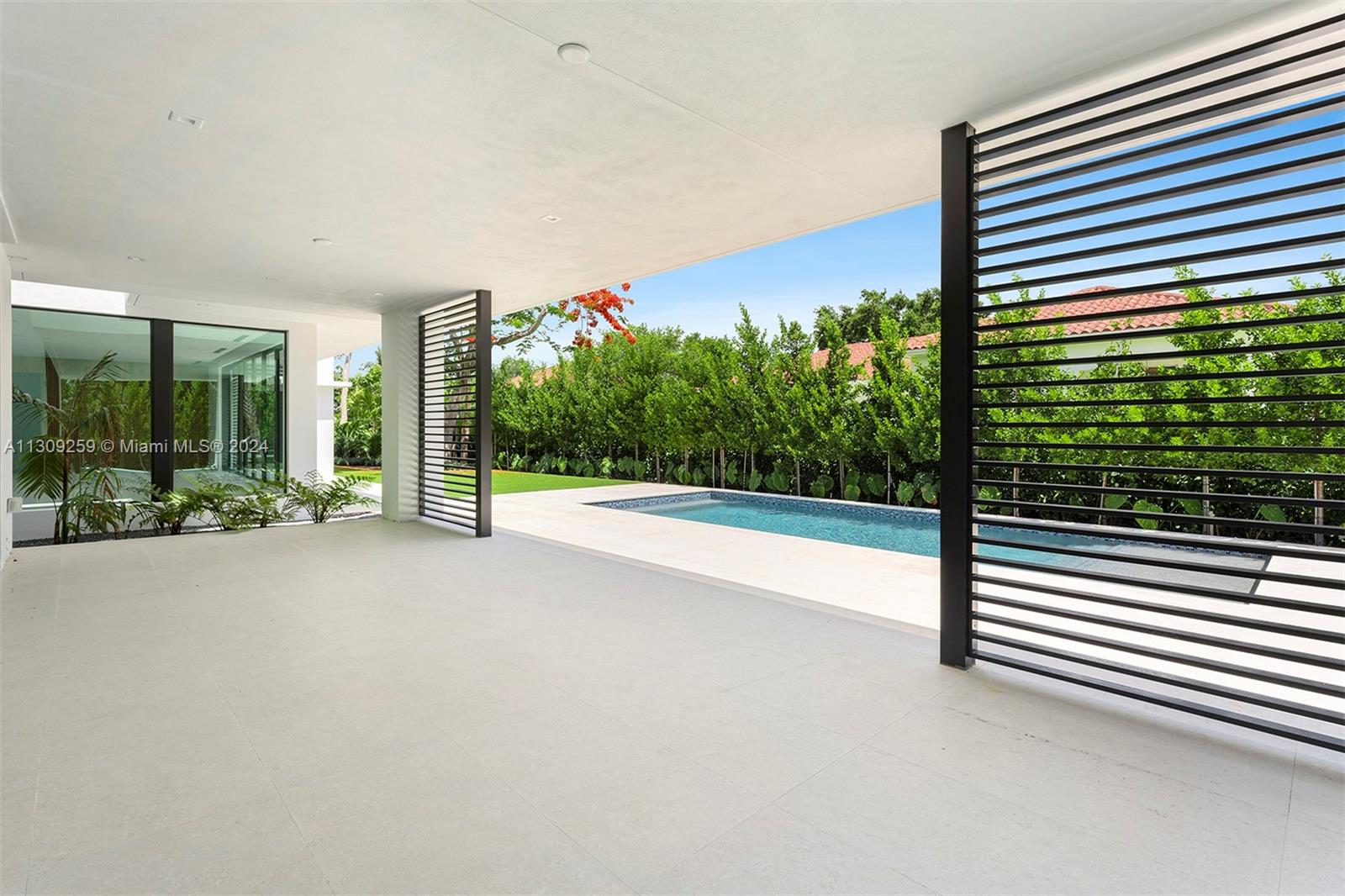 NORTH KENDALL - Residential