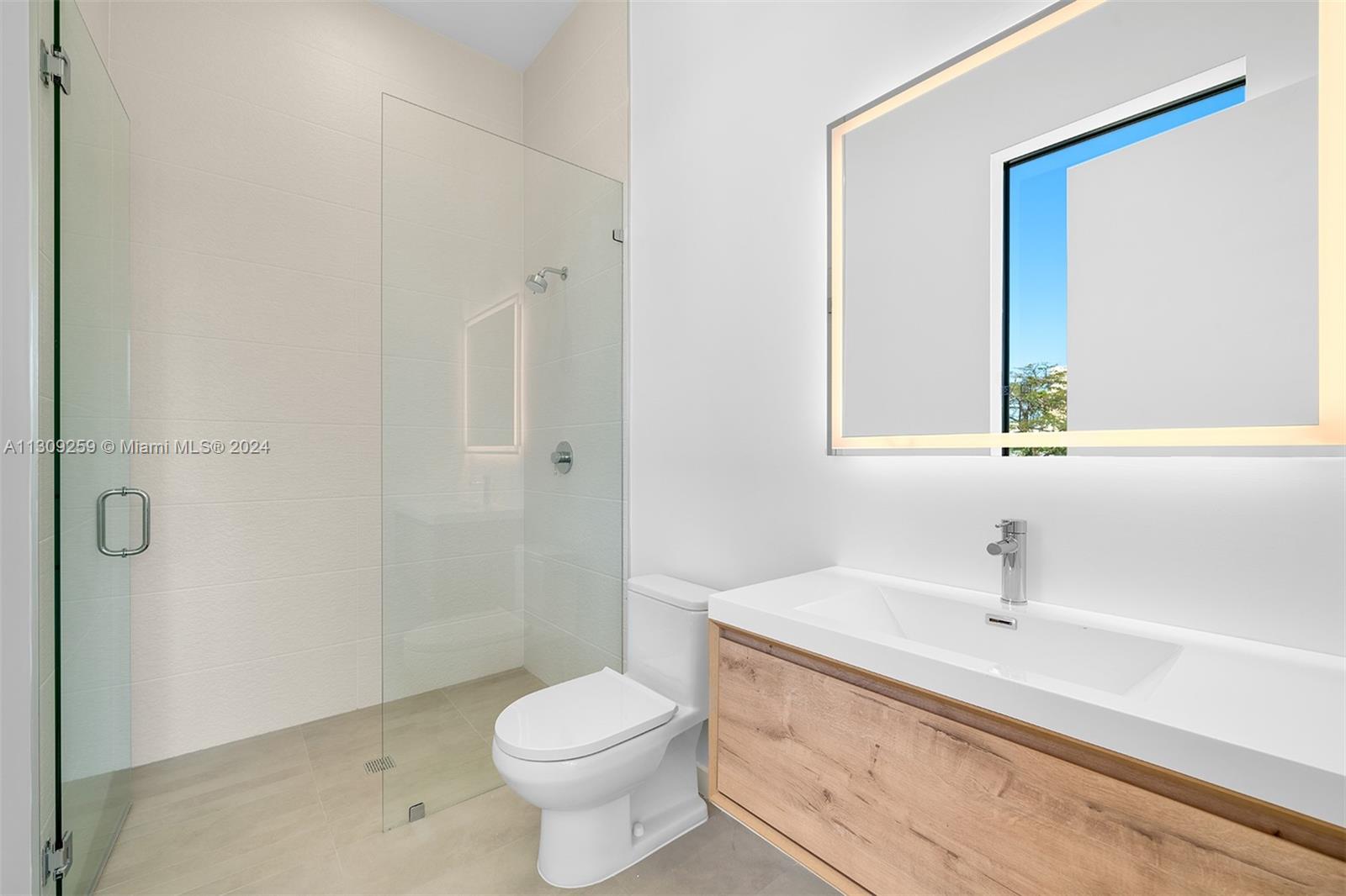 NORTH KENDALL - Residential