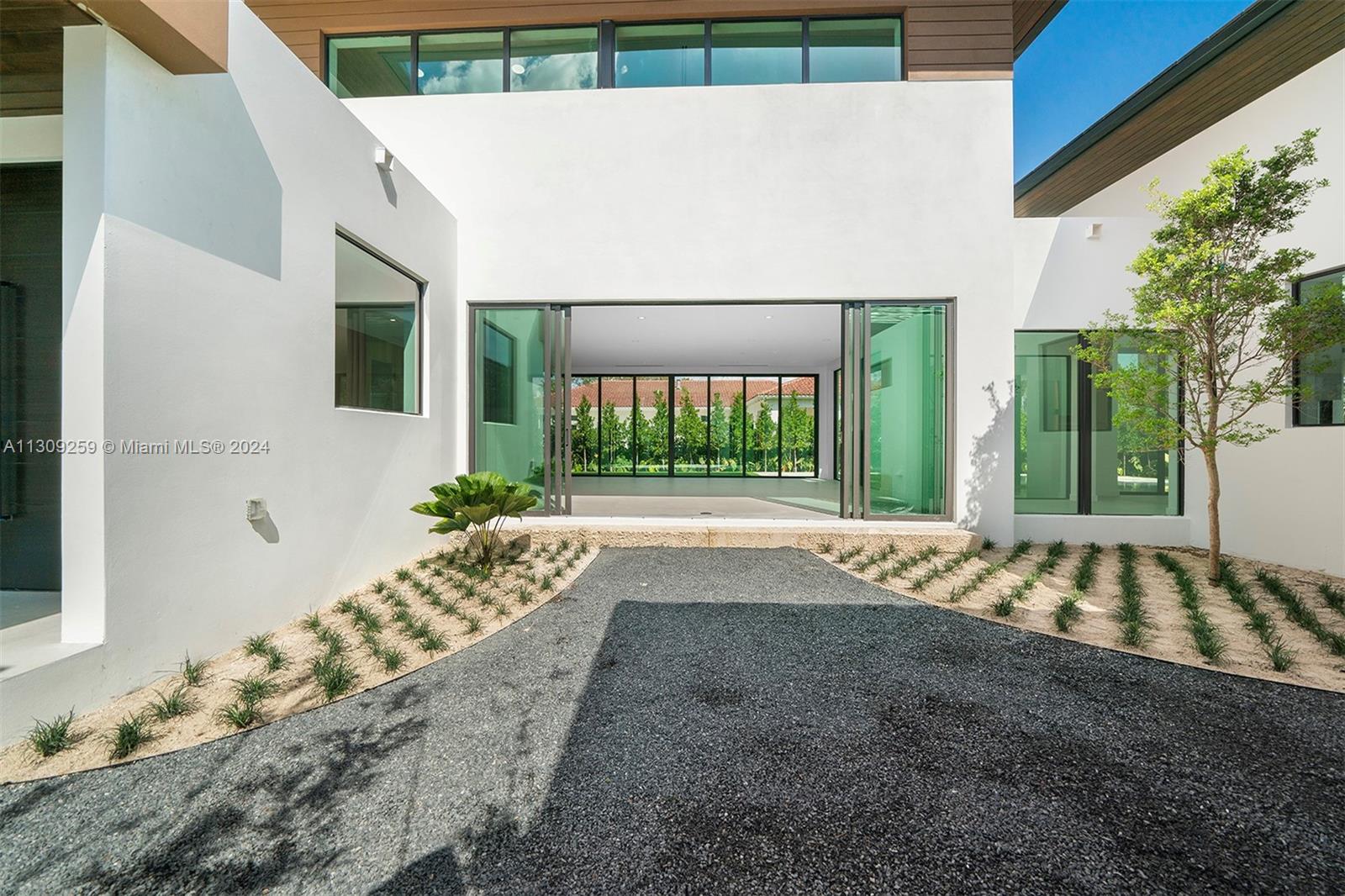 NORTH KENDALL - Residential