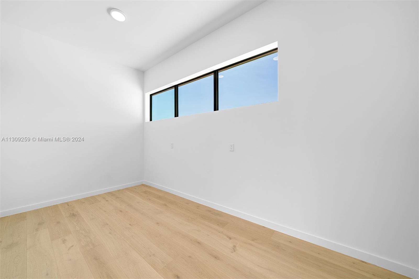 NORTH KENDALL - Residential