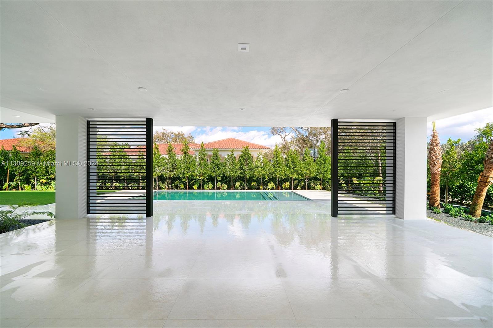 NORTH KENDALL - Residential