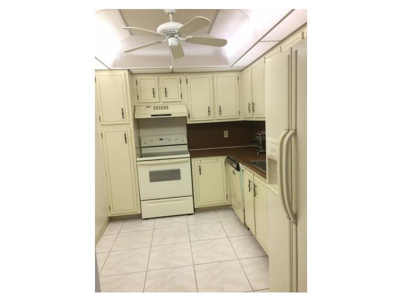 PARK PLACE #4 CONDO - Residential Lease