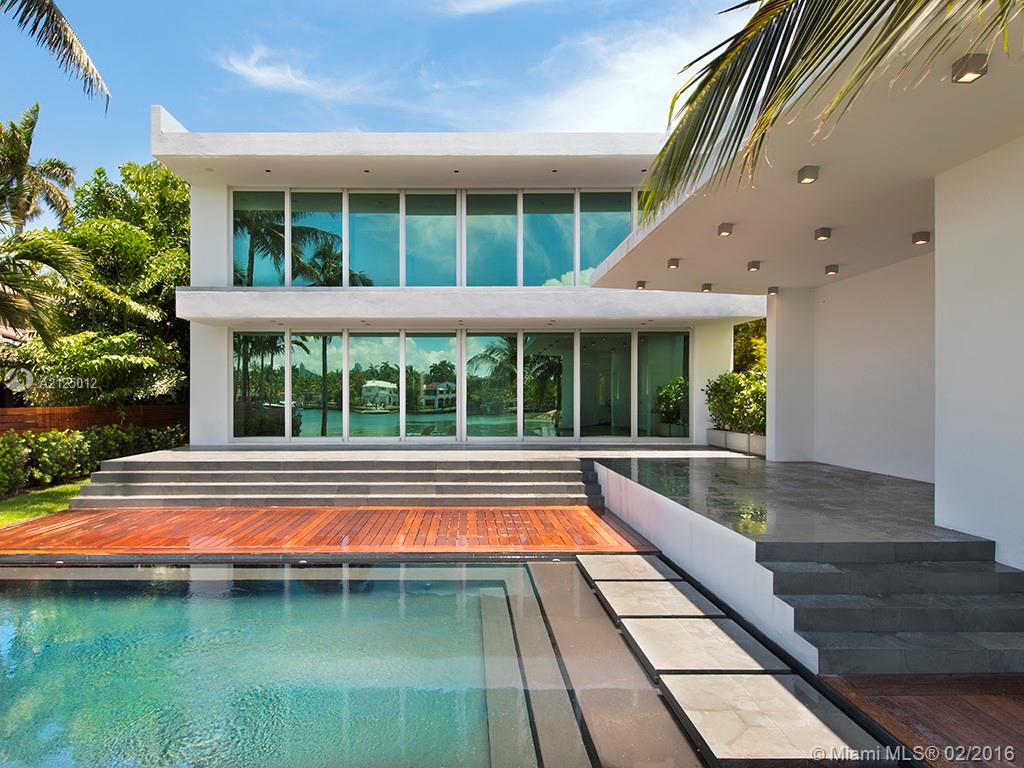 Di Lido Island - Residential
