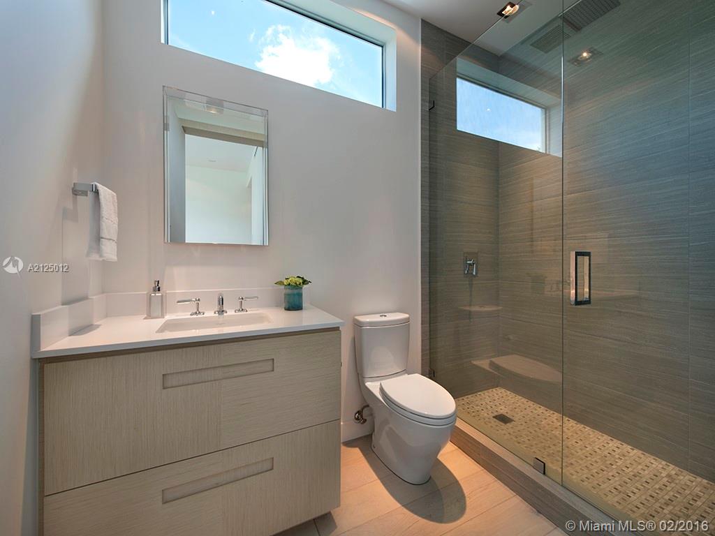 Di Lido Island - Residential