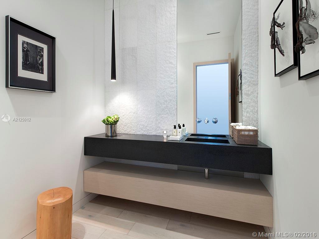 Di Lido Island - Residential
