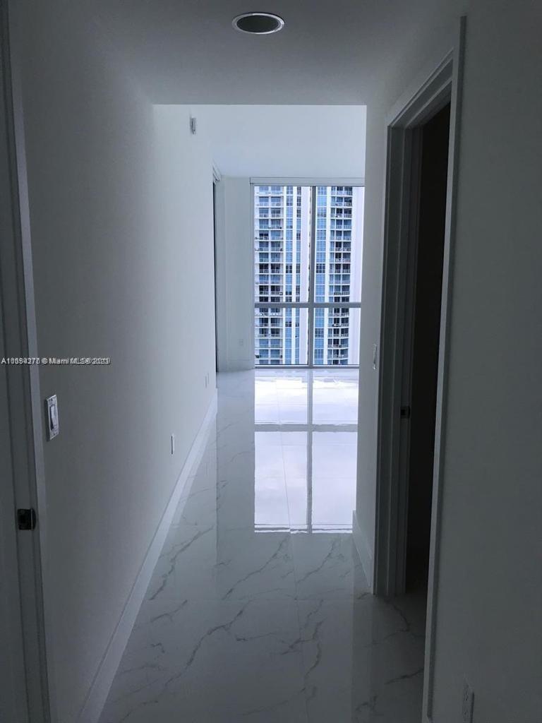 MARINA PALMS RESIDENCES S - Residential Lease