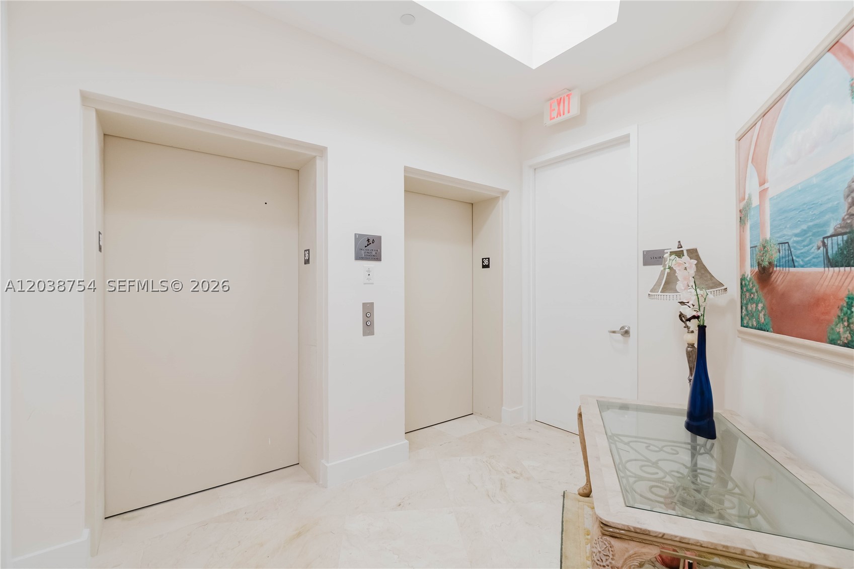TDR TOWER III CONDO - Residential