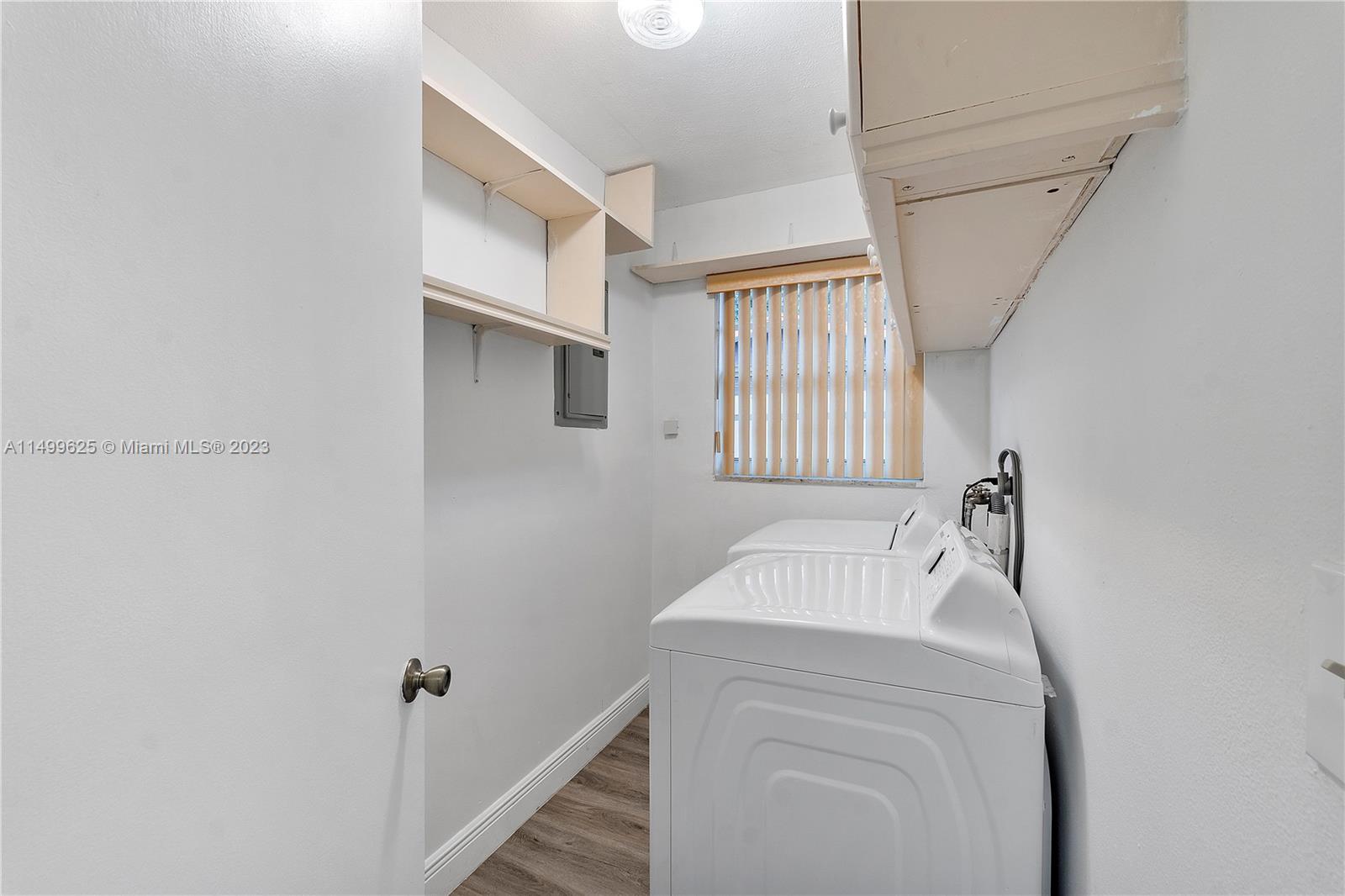 DEBBIE - Residential Lease