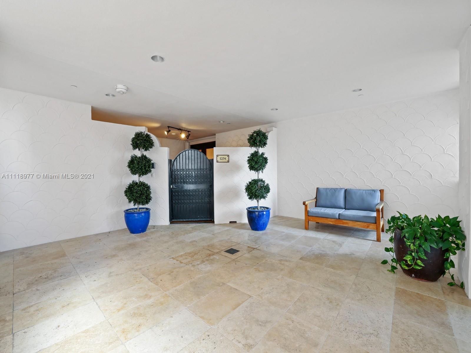 BAYVIEW FISHER ISL CONDO - Residential