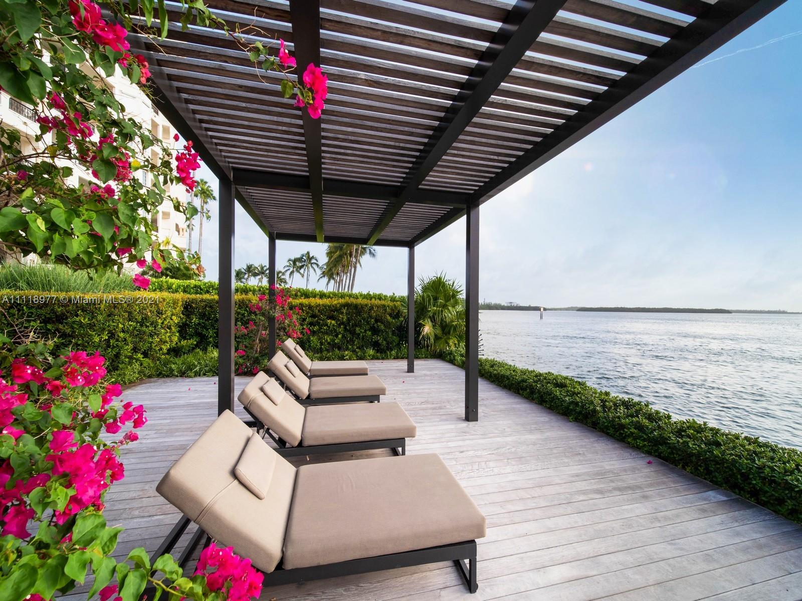 BAYVIEW FISHER ISL CONDO - Residential