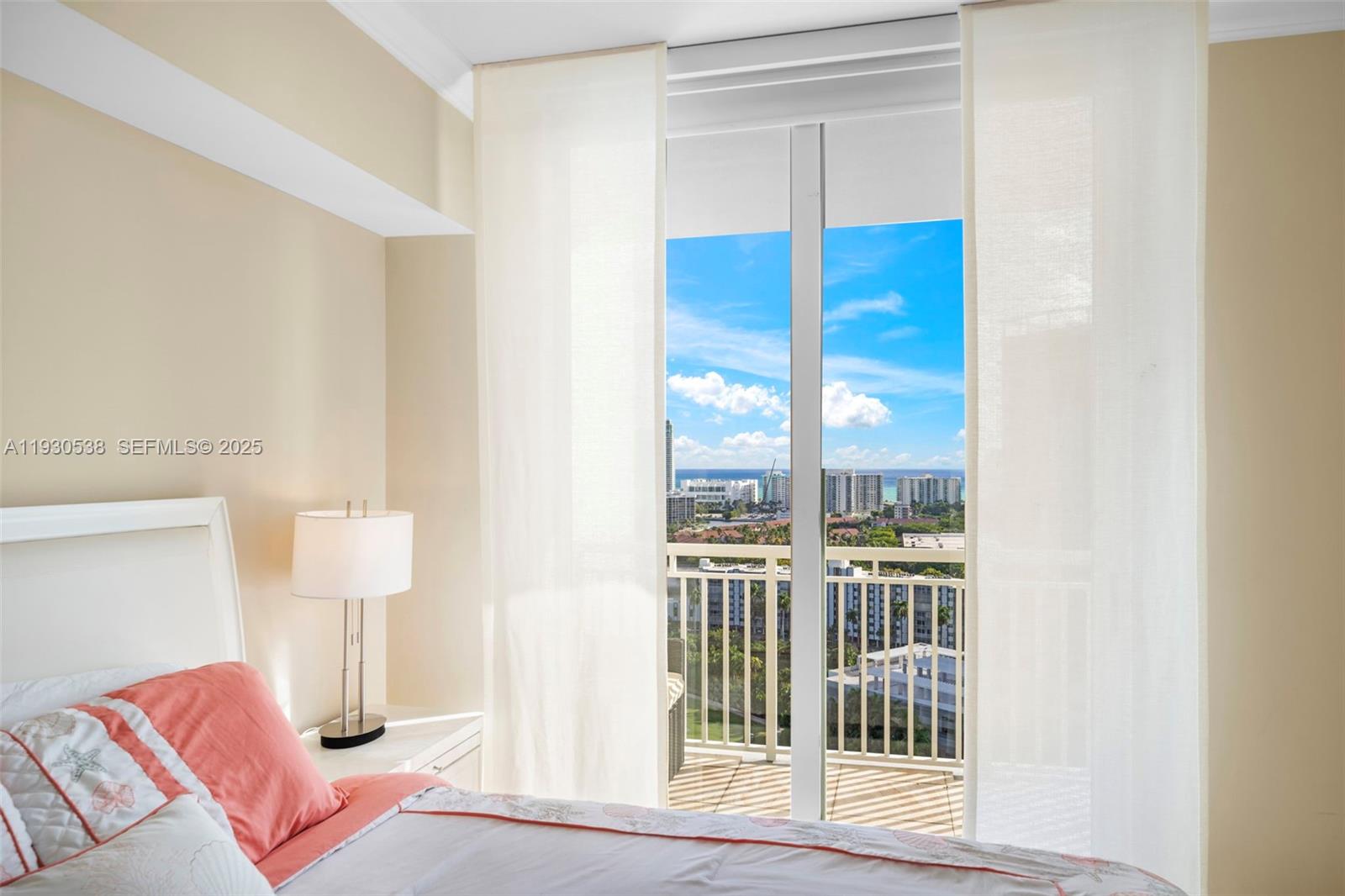 DUO CONDOMINIUM EAST - Residential