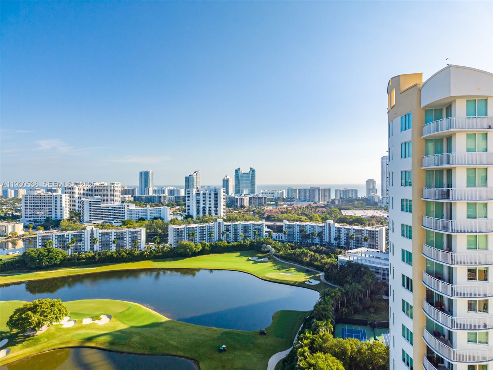 DUO CONDOMINIUM EAST - Residential