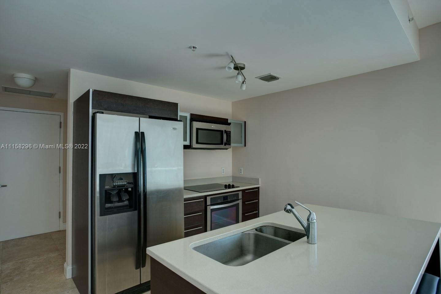 QUANTUM ON THE BAY CONDO - Residential Lease