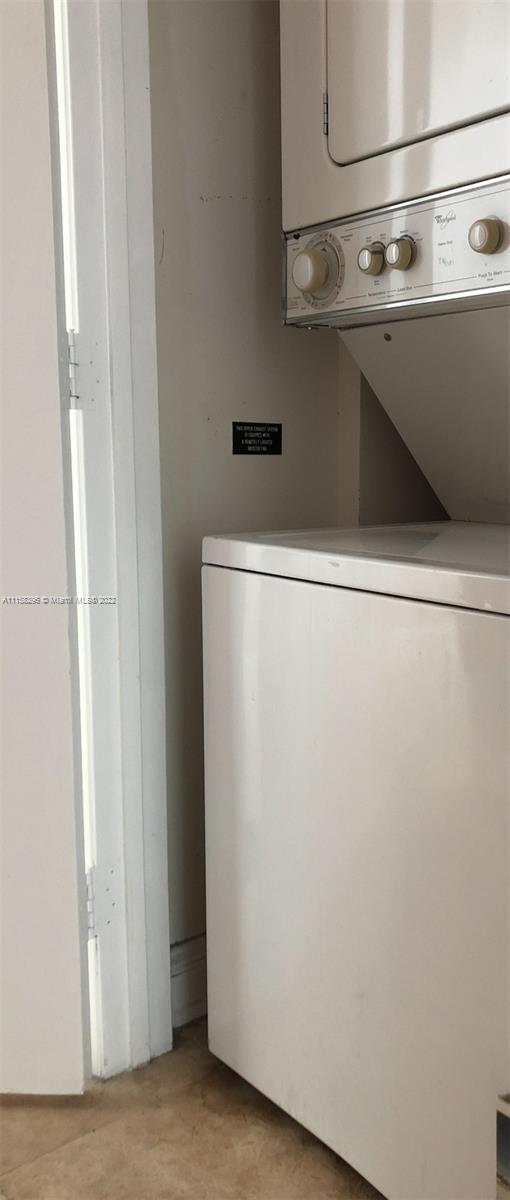 QUANTUM ON THE BAY CONDO - Residential Lease