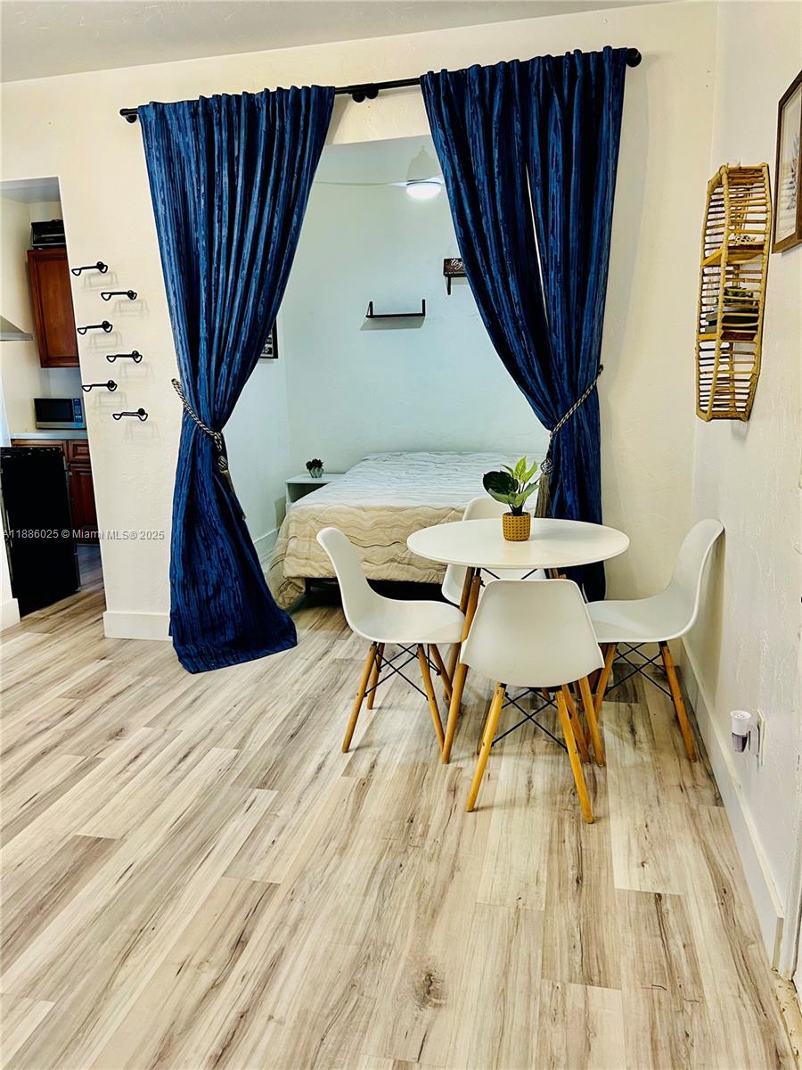 760 CONDO - Residential