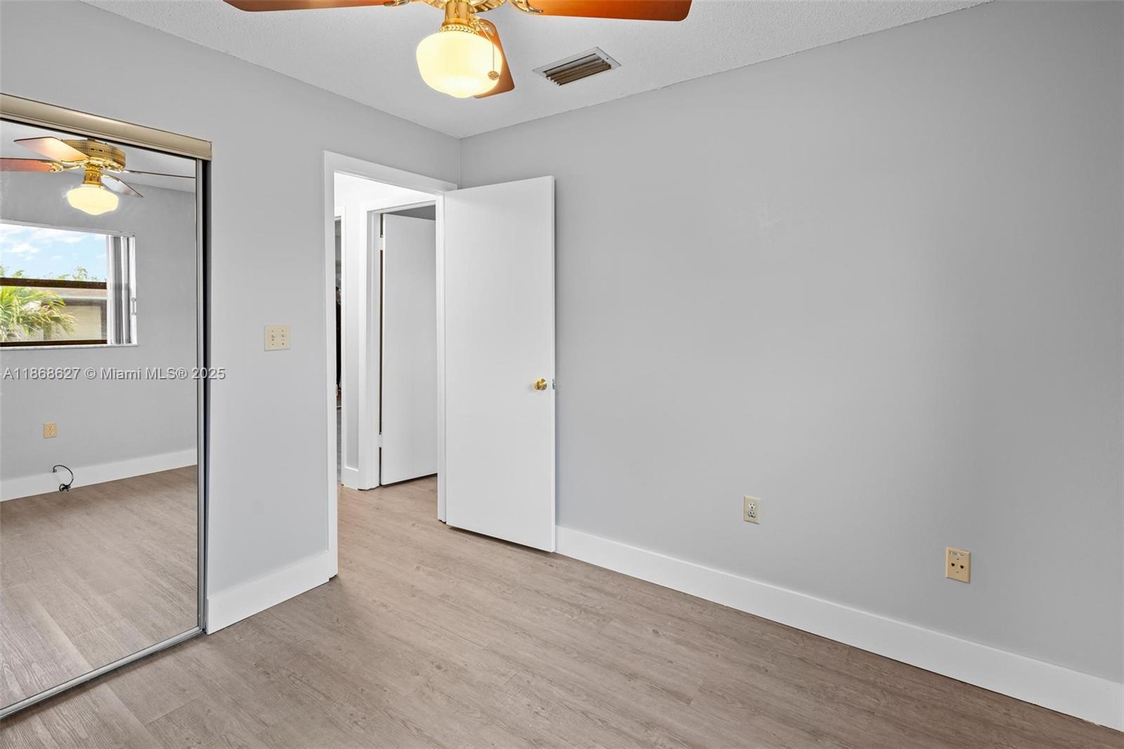 UNIVERSAL ESTATES SOUTH A - Residential