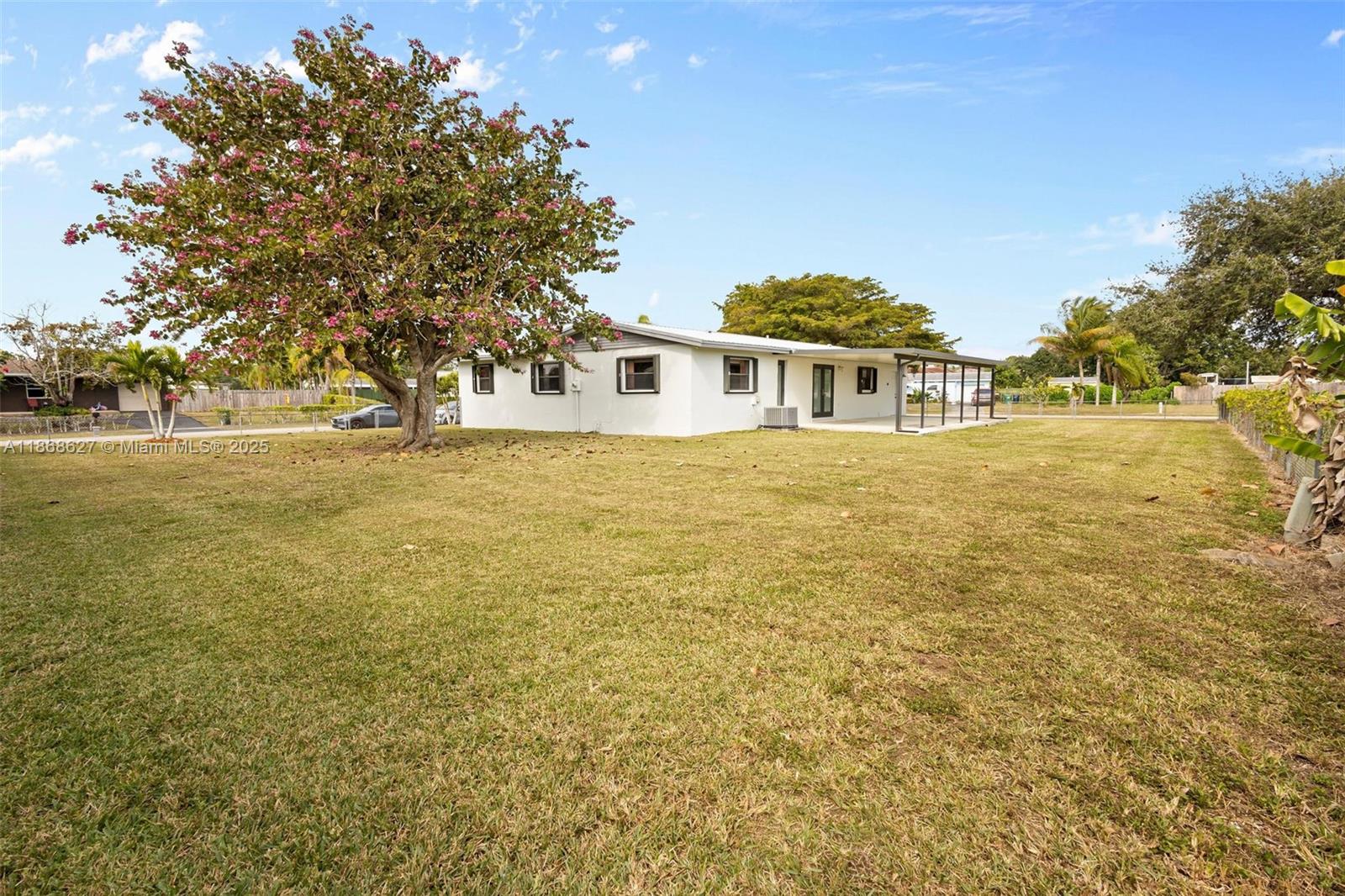 UNIVERSAL ESTATES SOUTH A - Residential