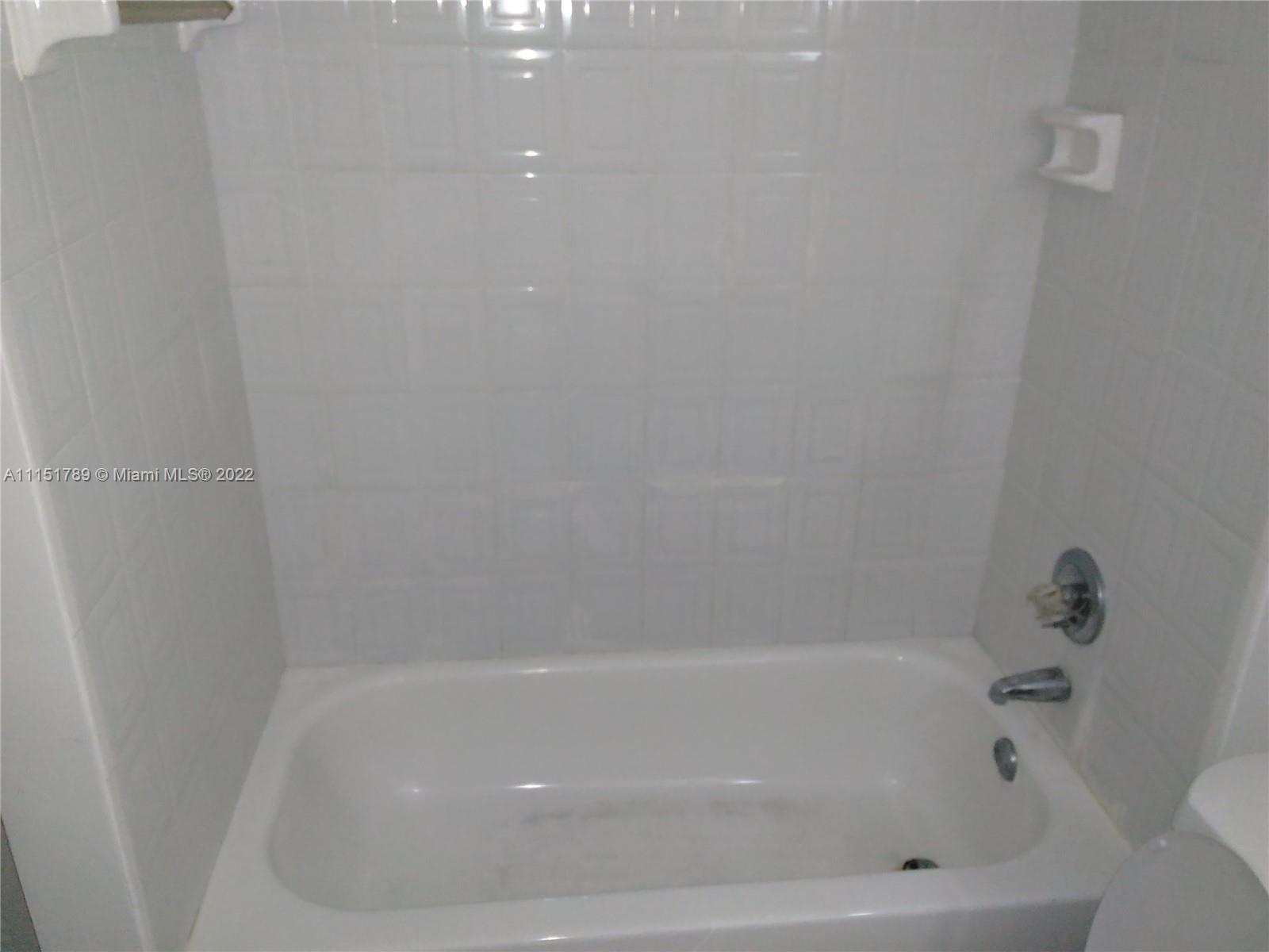 SUNSET VILLAS NO 3 CONDO - Residential Lease