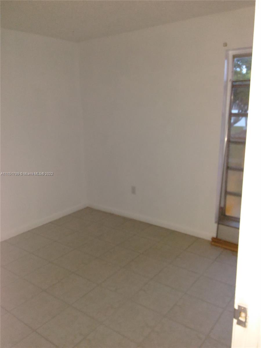 SUNSET VILLAS NO 3 CONDO - Residential Lease