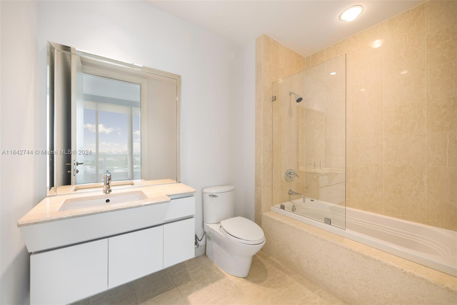 GROVENOR HOUSE CONDO - Residential
