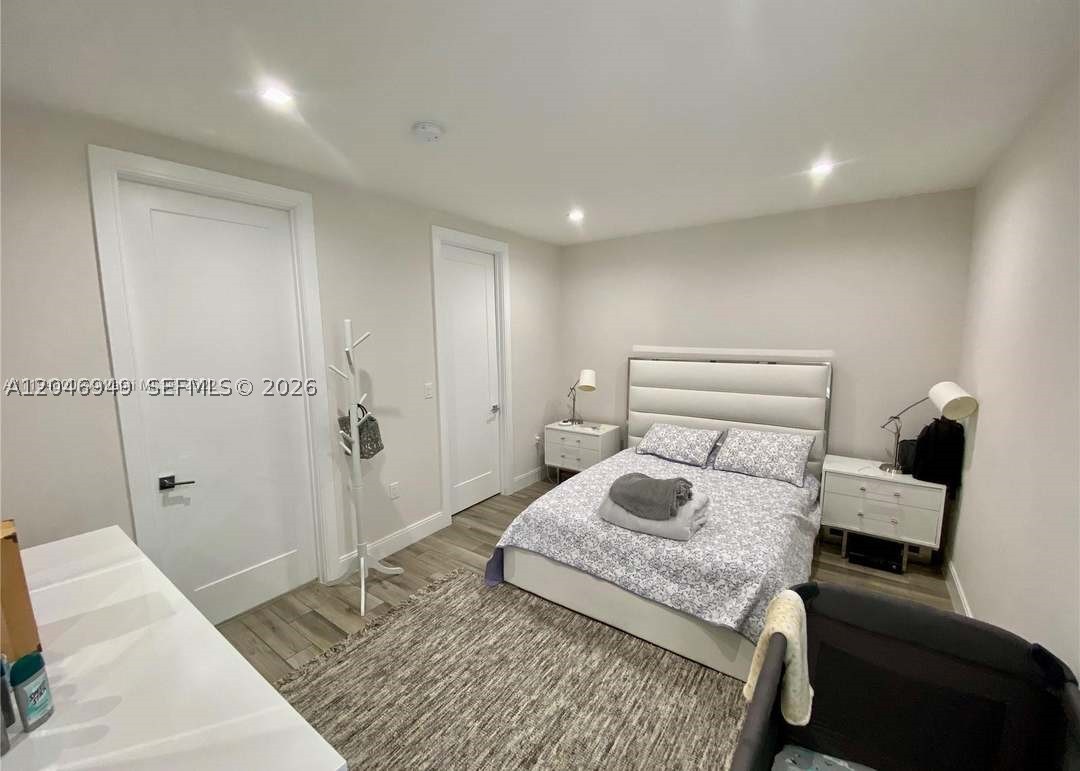 DOWNTOWN DORAL SOUTH PHAS - Residential