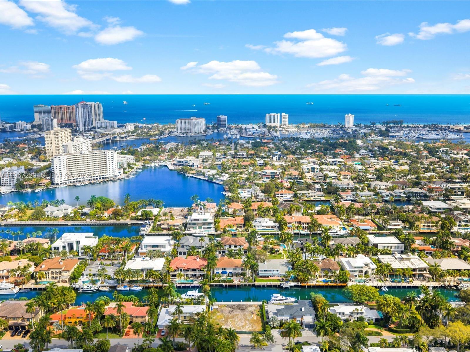 CORAL ISLES - Land