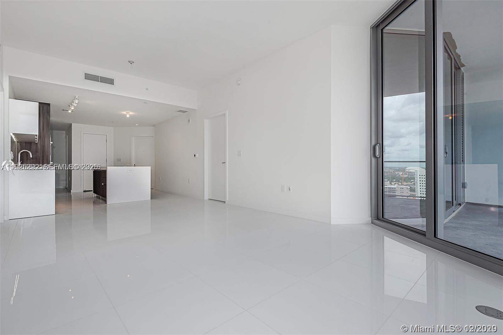 PARAMOUNT MIAMI WORLD - Residential