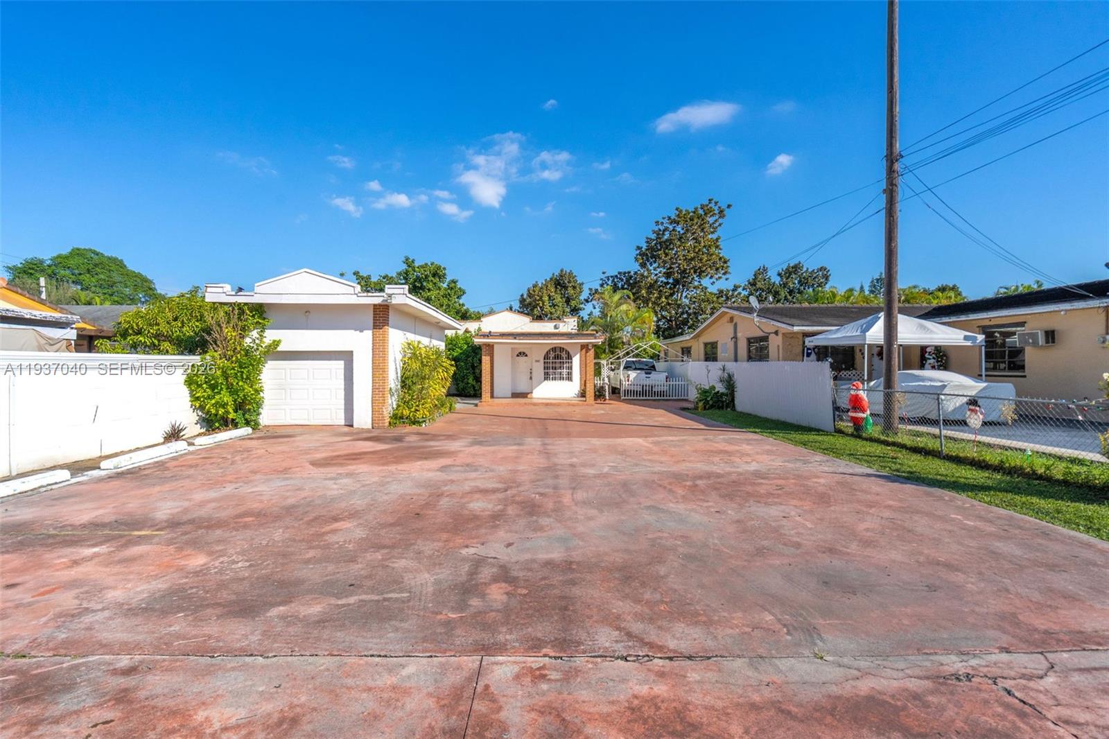 CORAL WAY PK SEC D - Residential