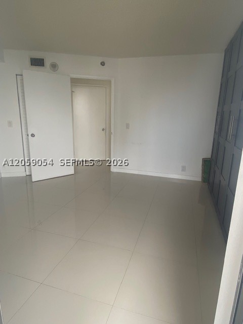 MYSTIC POINTE TOWER 600 C - Residential