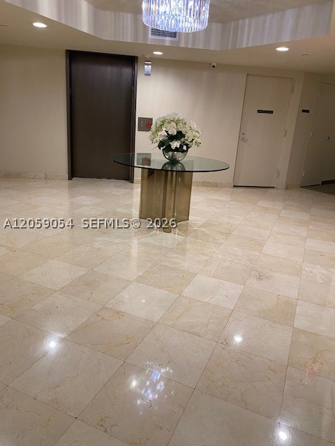 MYSTIC POINTE TOWER 600 C - Residential