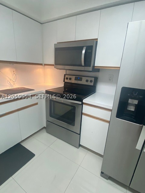 MYSTIC POINTE TOWER 600 C - Residential