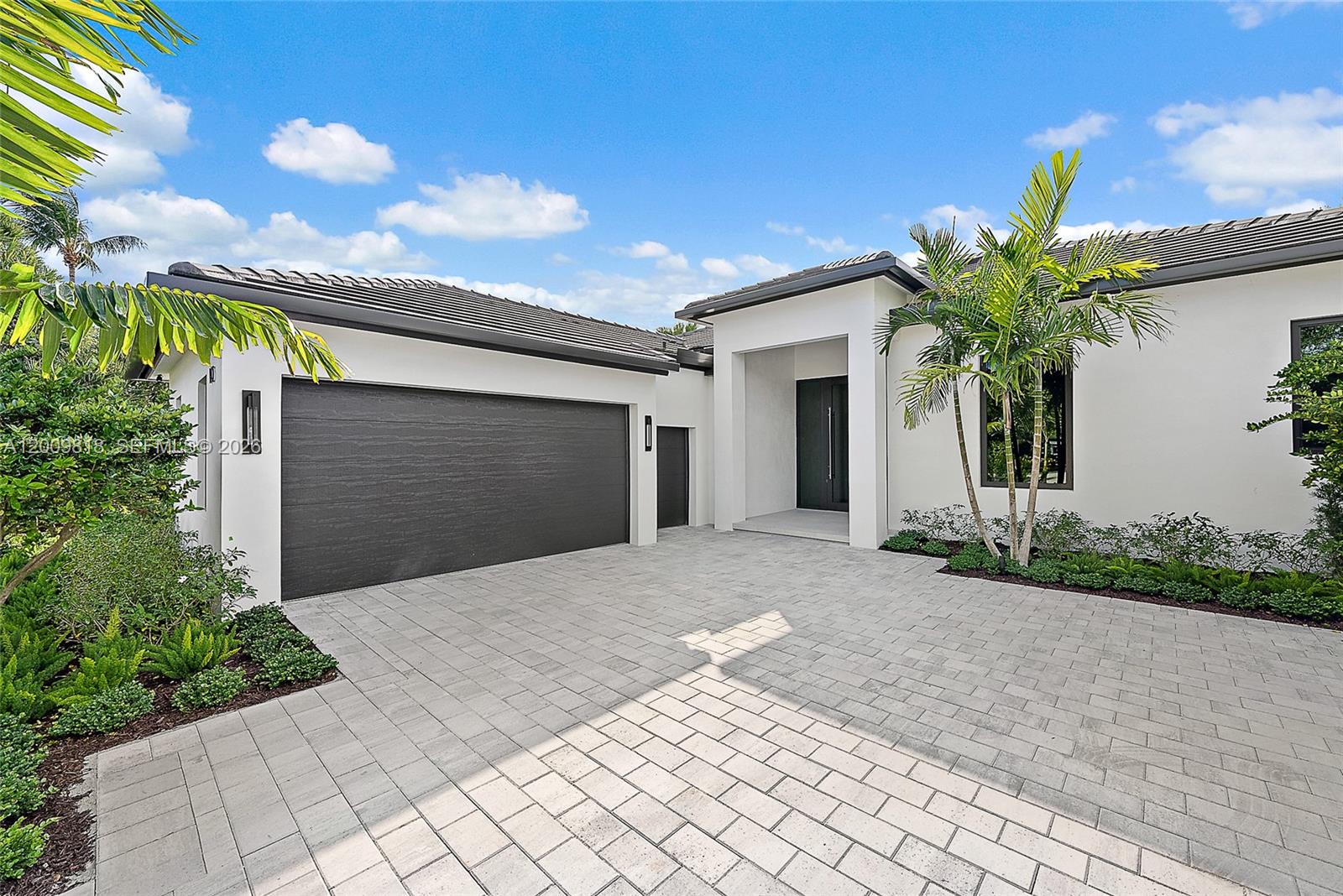 GOLF VILLAGE AT ADMIRALS - Residential