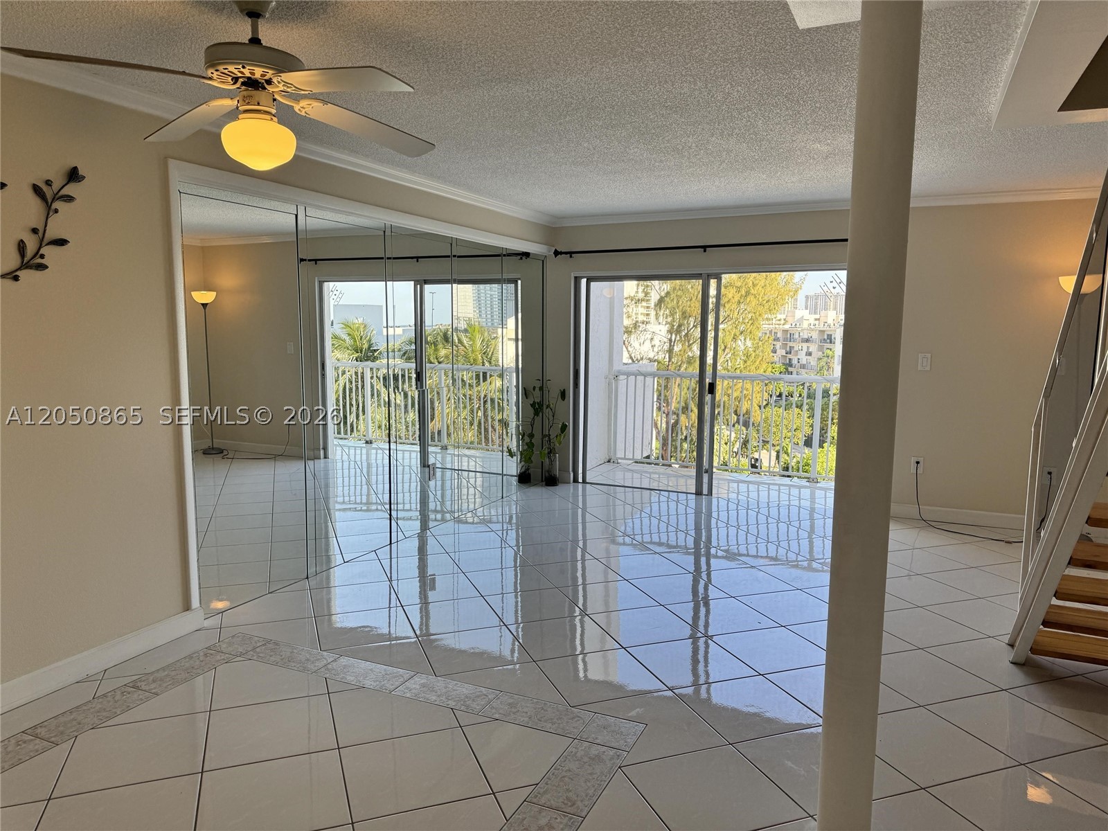 TOWNE ROYALE CONDO - Residential Lease