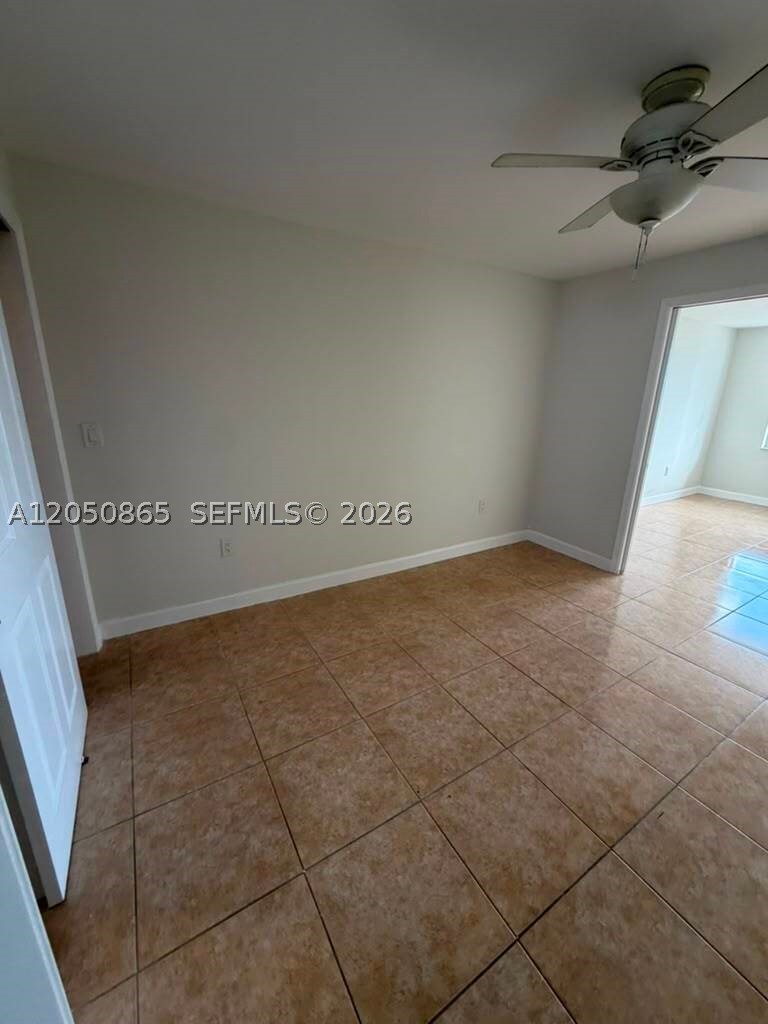 TOWNE ROYALE CONDO - Residential Lease