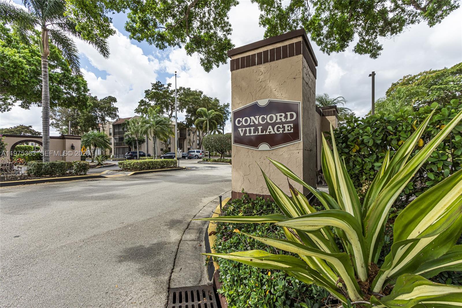 CONCORD VILLAGE CONDOMINI - Residential