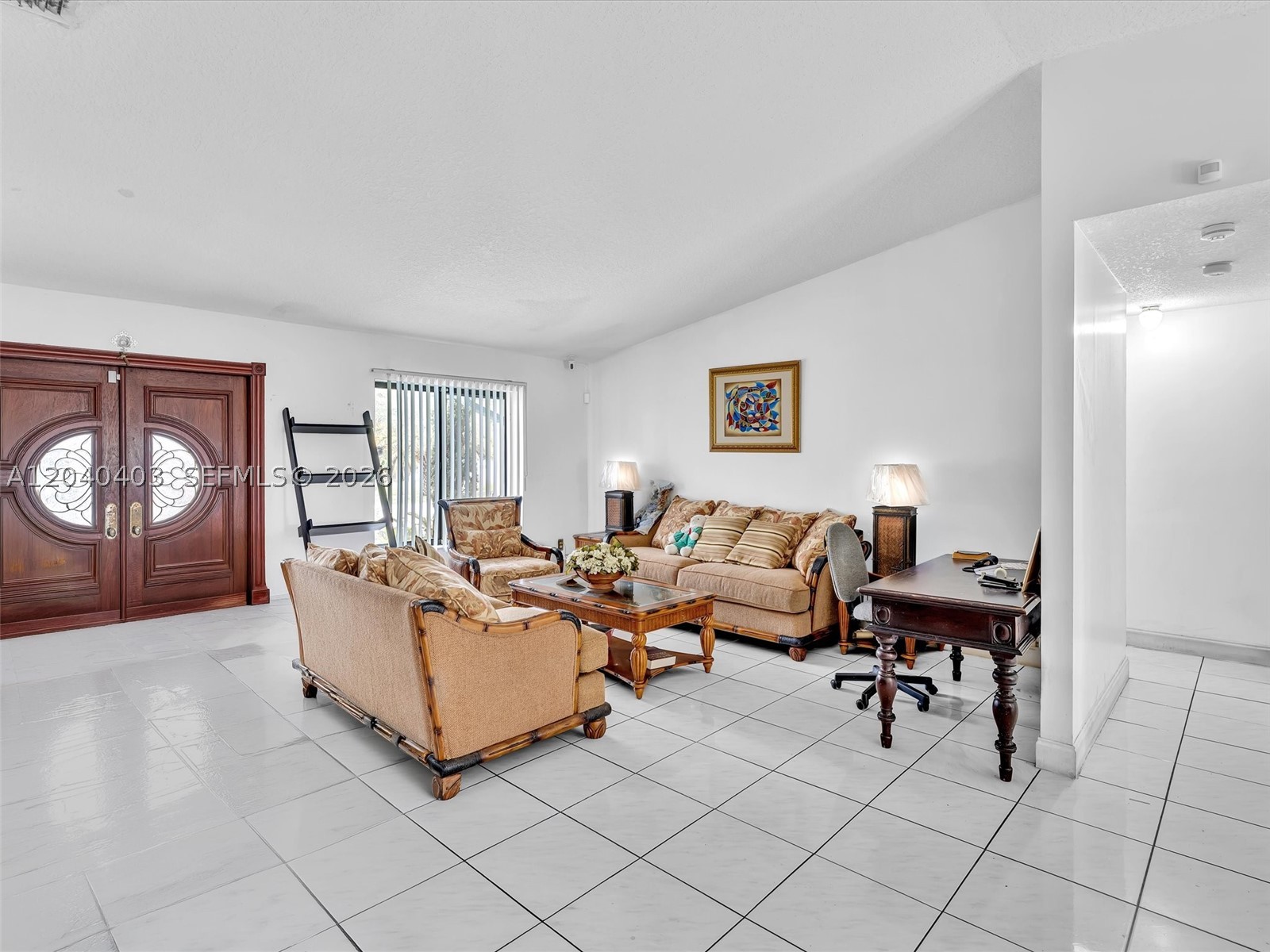 G B ESTATES - Residential