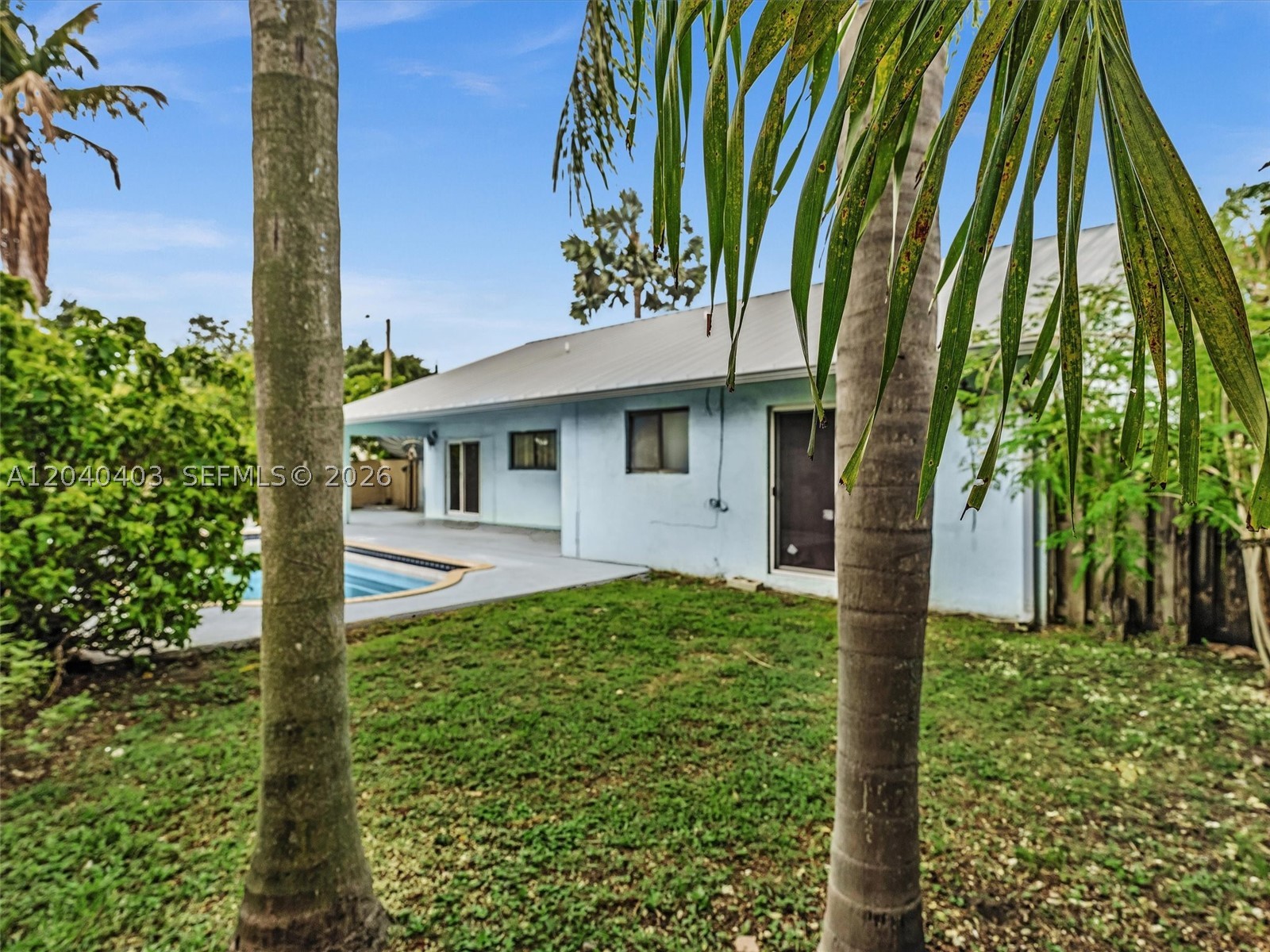 G B ESTATES - Residential